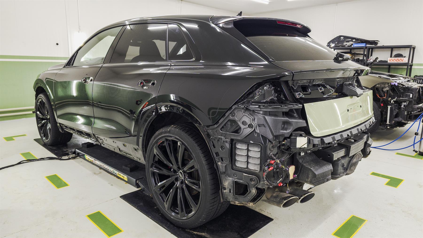 Audi SQ8 media 4