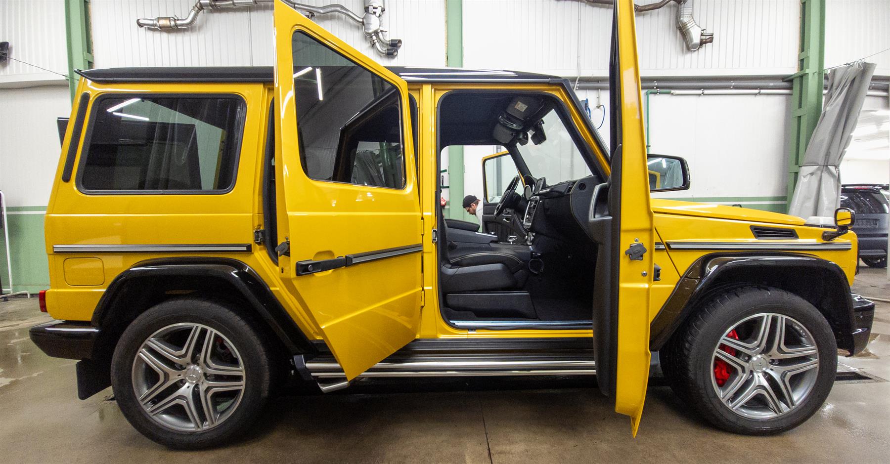 Mercedes-Benz G-Class Brabus media 10